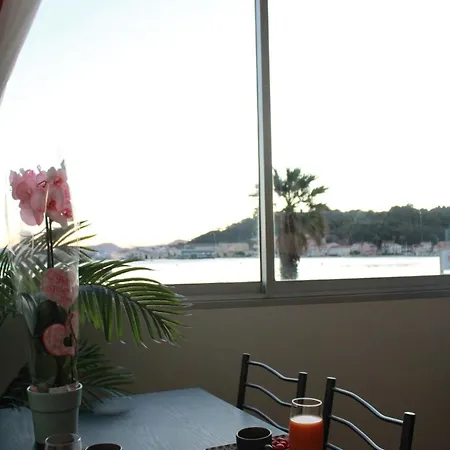 Duplex Vue - à Pied - 4pers Appartement Saint-Mandrier-sur-Mer